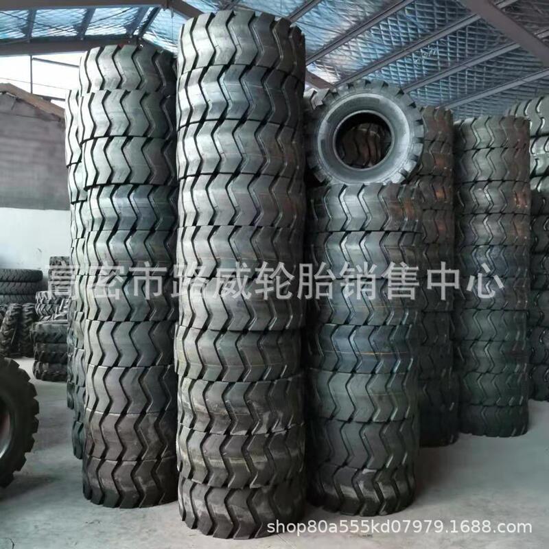 20.5/70-16 16/70-20 E-3 L-3 Pattern Wave Pattern Engineering Tire Yu Niu Brand 20.5/70-16 16/70-20 E-3 L-3 Pattern Wave Pattern Engineering Tire Yu Niu Brand