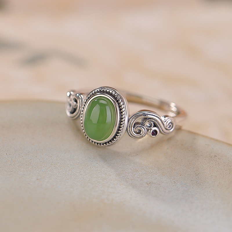 Nhẫn bạc S925 đính ngọc Hetian Jasper cabochon họa tiết đám mây phong cách Trung Hoa vintage — một mảnh