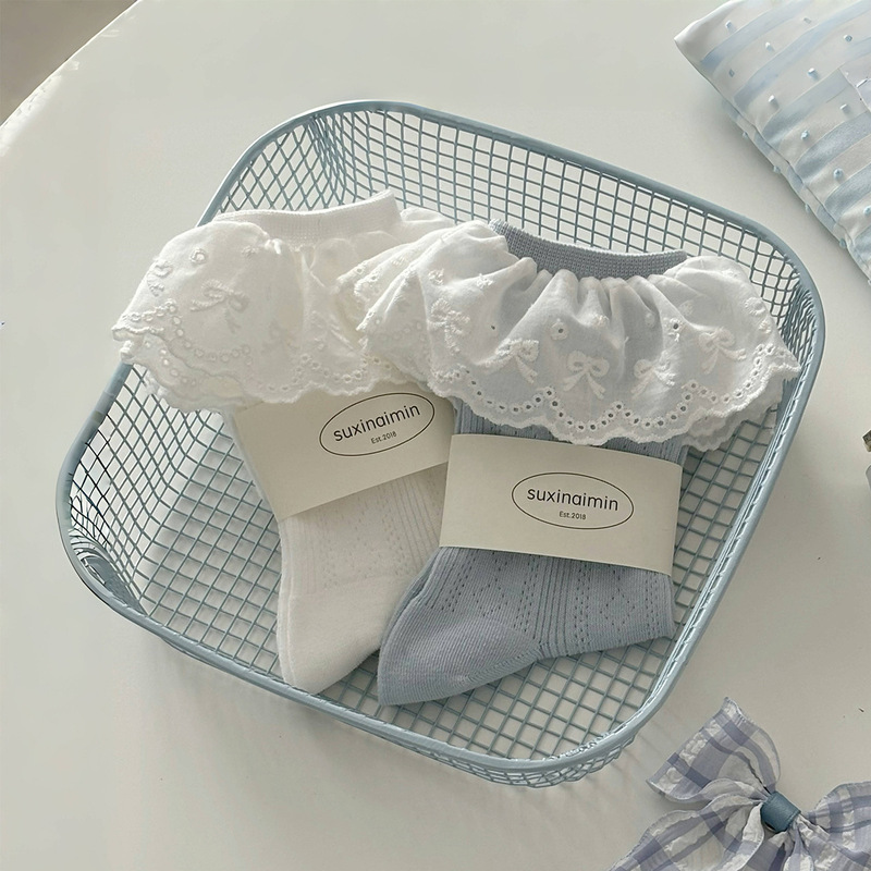 White Large Lace Socks Women's Spring and Summer Korean Mid-tube Socks Thin White Hollow Japanese Lolita Pile Socks