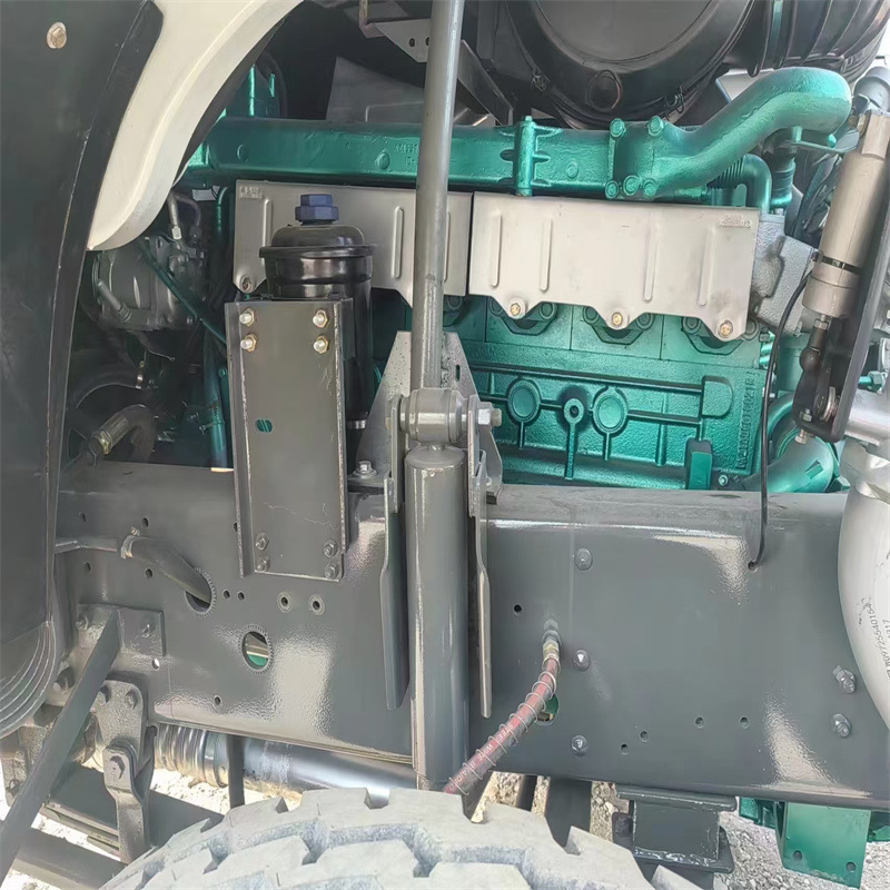 Howo Tractor Truck Howo 10-Wheel Mining Dump Truck Howo Refurbished and Remanufactured 371 Horsepower Heavy Truck