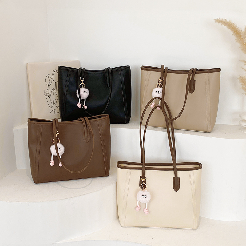 Large-capacity, stylish, simple and elegant women's shoulder bag, 2026 autumn and winter new Korean version commuter underarm tote bag