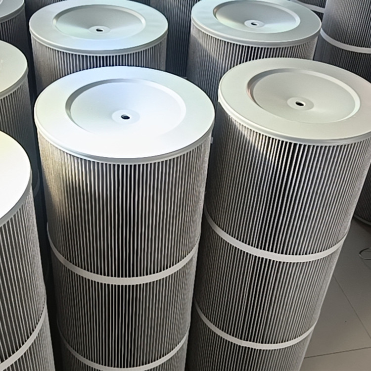 阻燃除尘滤筒 扫路车滤芯 覆膜防静电除尘滤 芯