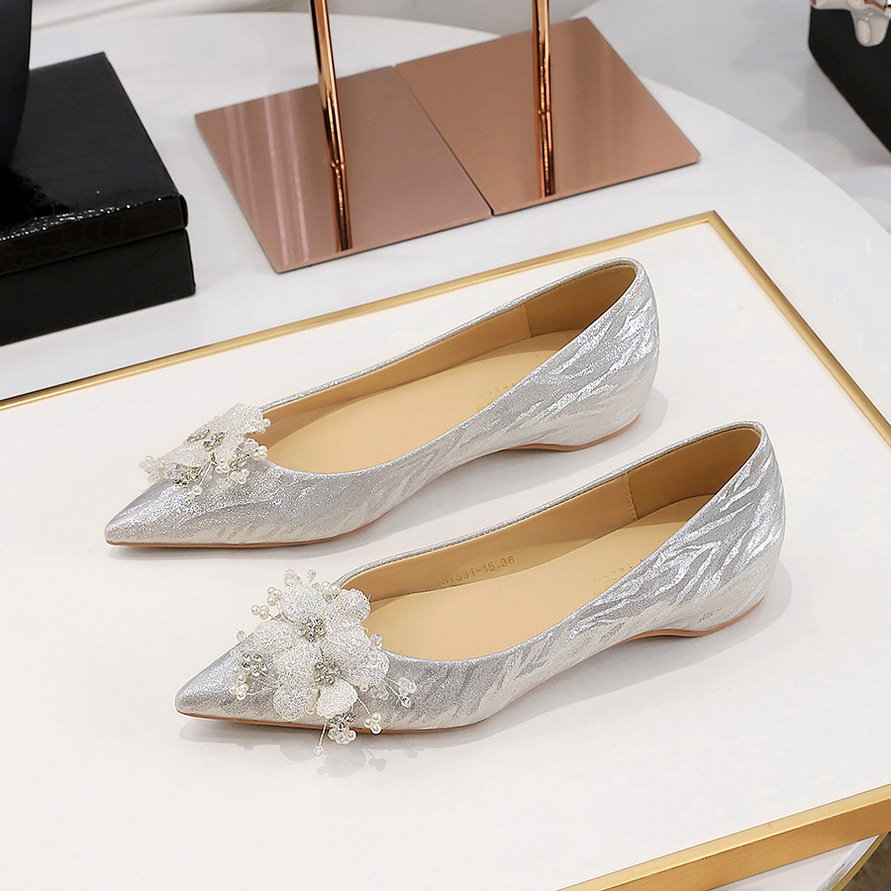 531-H97 pointed rhinestone style low heel wedding shoes with Chinese style interior height increasing women's shoes, comfortable and non tiring crystal single shoes