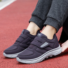 2025新款跨境四季特宽健步鞋糖足鞋魔术贴老人鞋软底加宽爸妈鞋
