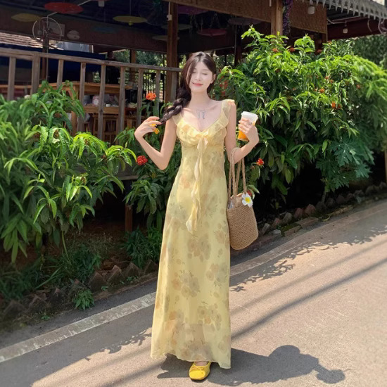 2025 新しい夏のヒップカバーフィッシュテールロングスカート黄色の花柄 V ネックフレンチプリント気質痩身ドレス|undefined