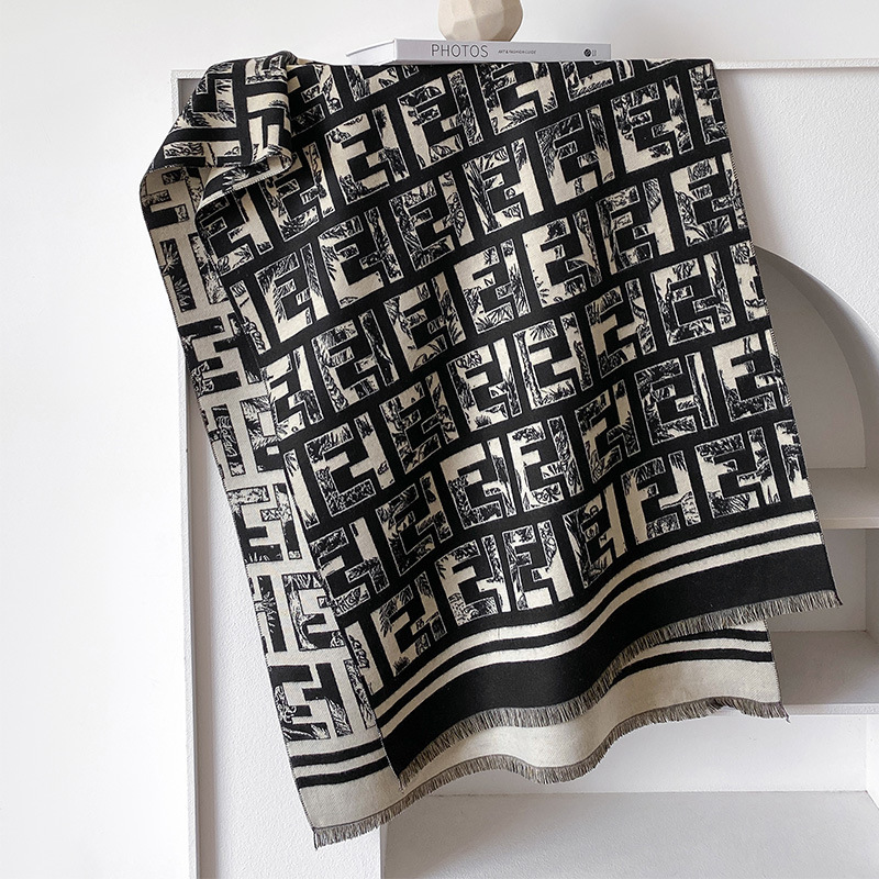 Nueva moda geométrica versátil alta sensación mantel capa de invierno de cachemira suave y cómoda bufandas cálidas