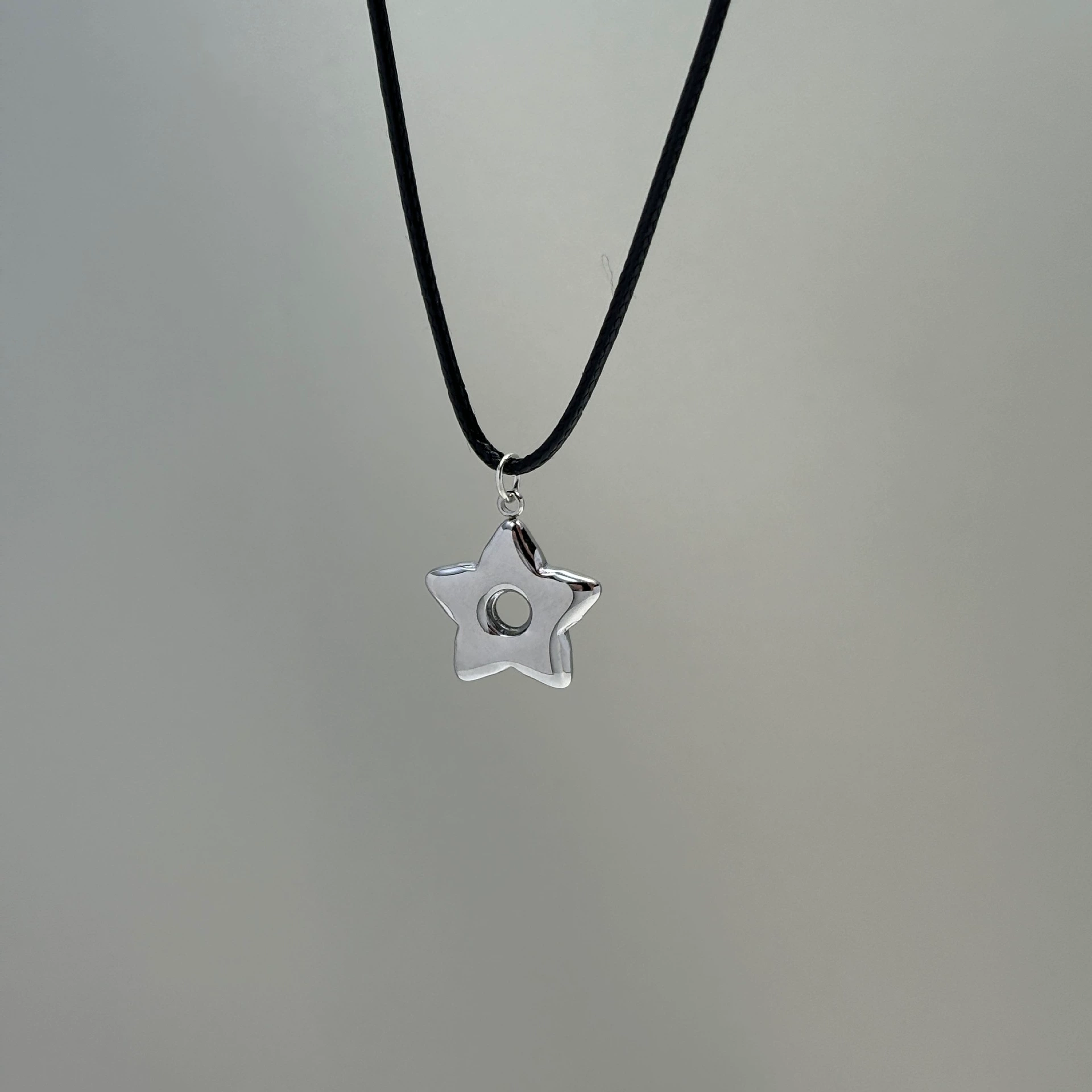 Choker Necklace, Retro Solar Sun Pendant, Universal Denim Style, Adjustable Fit