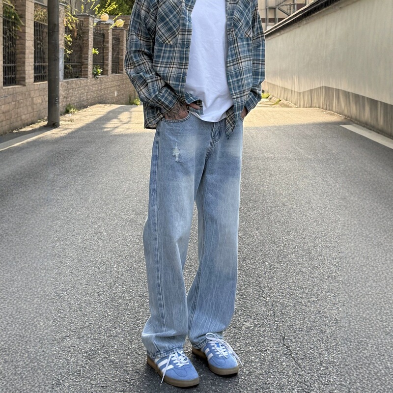Light Blue Lightning-Pattern Ripped Jeans for Men, Summer American Vibe Style Pants, Cleanfit Flared Pants