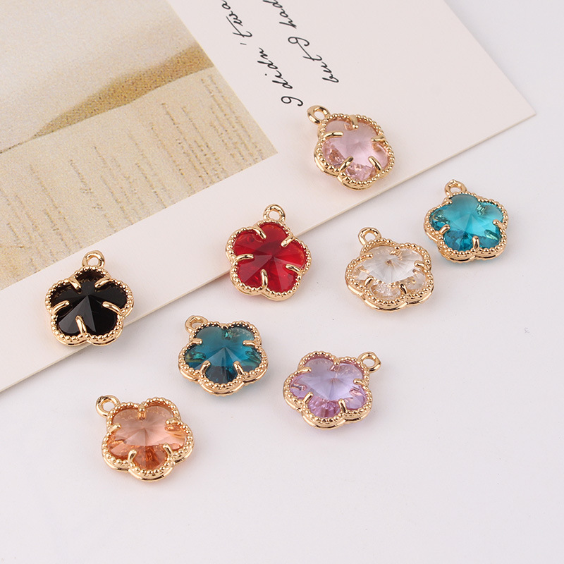 3g Weight Pendant Jewelry Making Type Zircon Inlay Material DIY Jewelry Accessories, Earrings, Necklace Classification 1 Piece Quantity Copper Material Bag, Flower Pattern Inlay Design IG Style, Shiny Style 1 Piece Copper Zircon Bag Flower Pendant DIY Jewelry Accessories Earrings Necklace 无