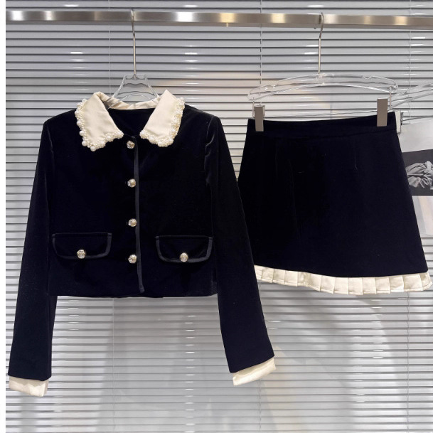 Qadın jaket və yubka dəsti, mirvari bəzəkli, məxmər
