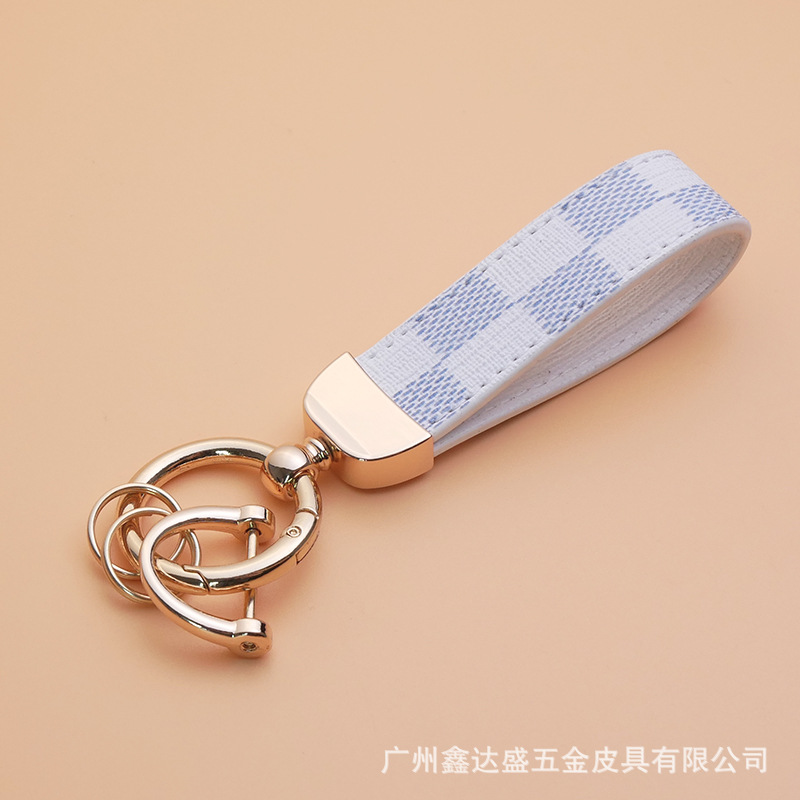 Marca de moda presbicia cuero coche llavero hombres llavero coche cintura colgando herradura hebilla fuerte resistente al desgaste fábrica ventas directas