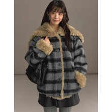 海上小画家 学院风海军领格子外套2025冬季宽松连帽毛领毛呢上衣