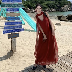 ヘボンの赤いスカートはとてもきれいです。海辺のリゾートワンピースです。