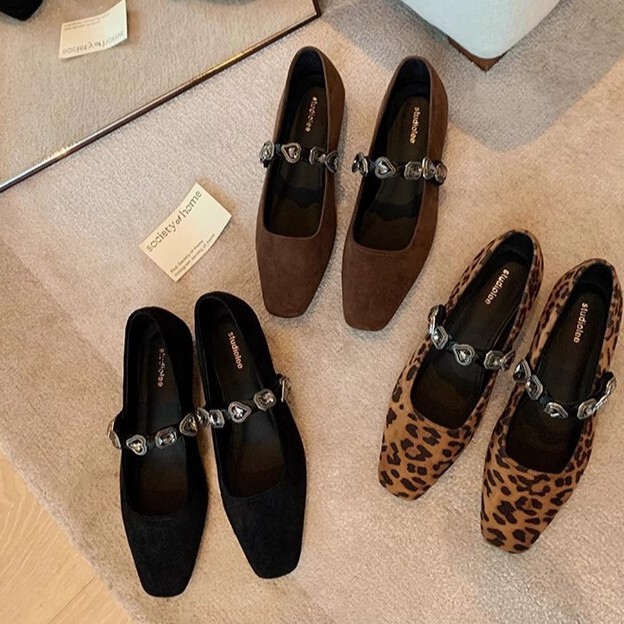 Grape Mom Same Style Temperament Small Square Head Love Leopard Print Korean Style Diamond Belt Shallow Mouth Mary Jane Shoes Women's Spring and Autumn Style