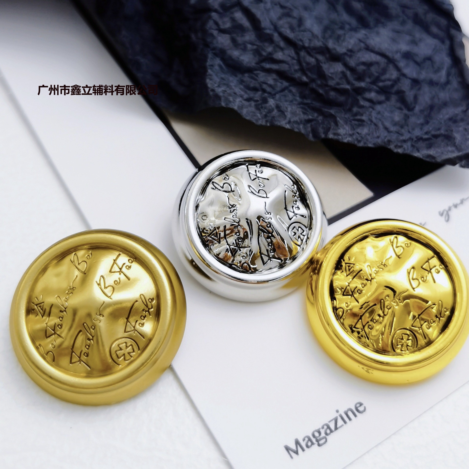 大衣圆形配件英文金属毛衣扣西装装饰凸面针织扣子纽扣小外套香风