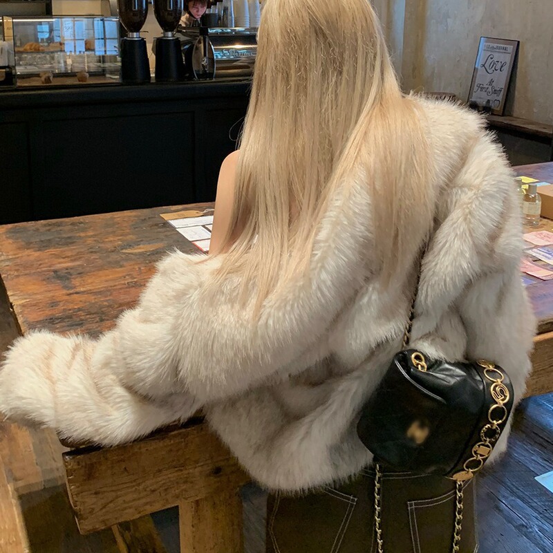 Cross-border Source Green Fur Coat Women's Winter Large Lapel Short Furry Top Fox Fur Coat