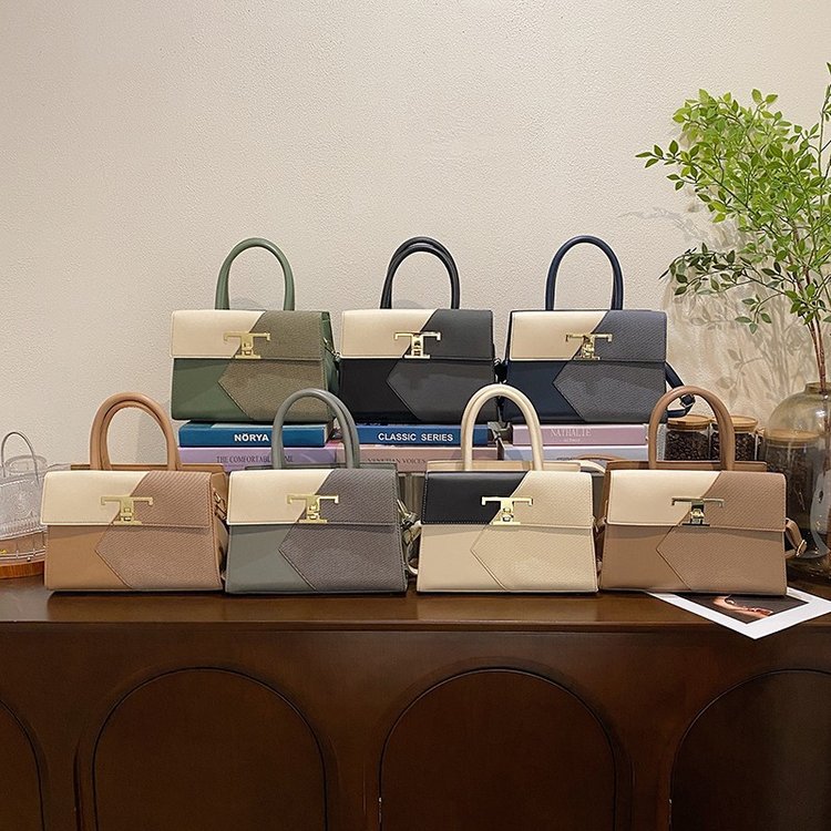 Nuestros bolsos no son solo accesorios, sino también un símbolo de tu confianza