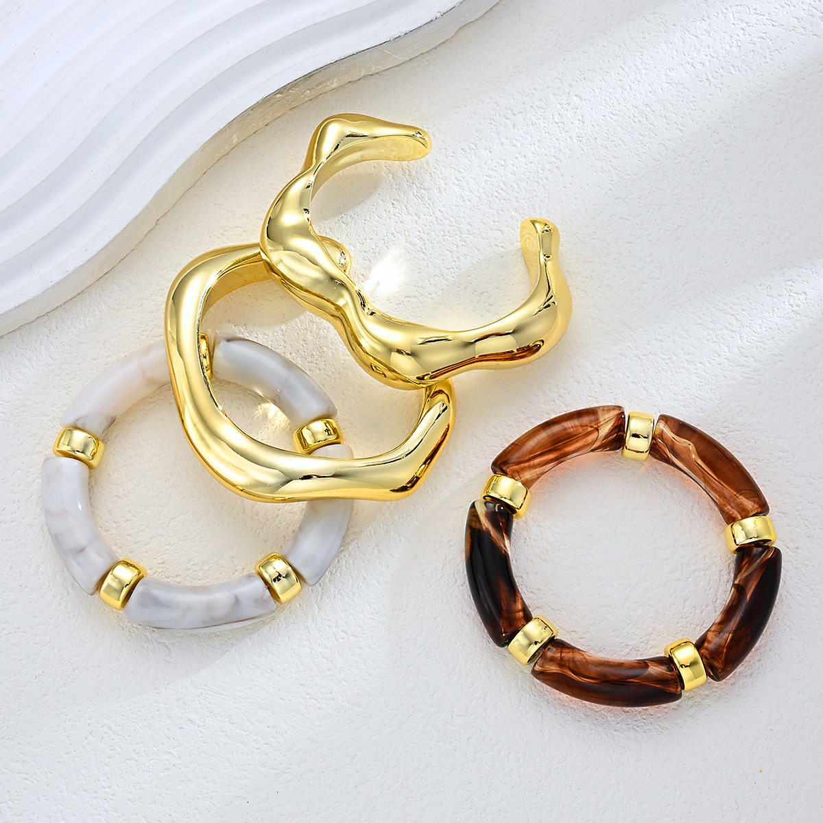 La moda europea y americana transfronteriza acrílica personalidad brazalete de tubo curvo de mármol arco tubo de bambú elástico brazalete exagerado