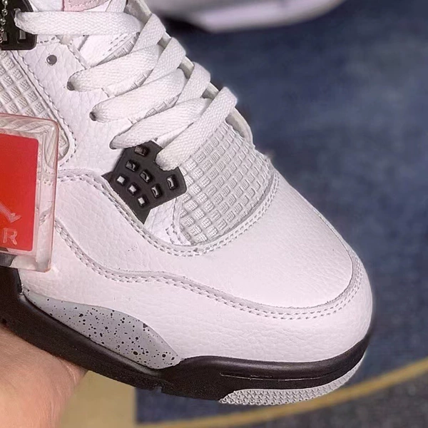 AJ4 White-Black