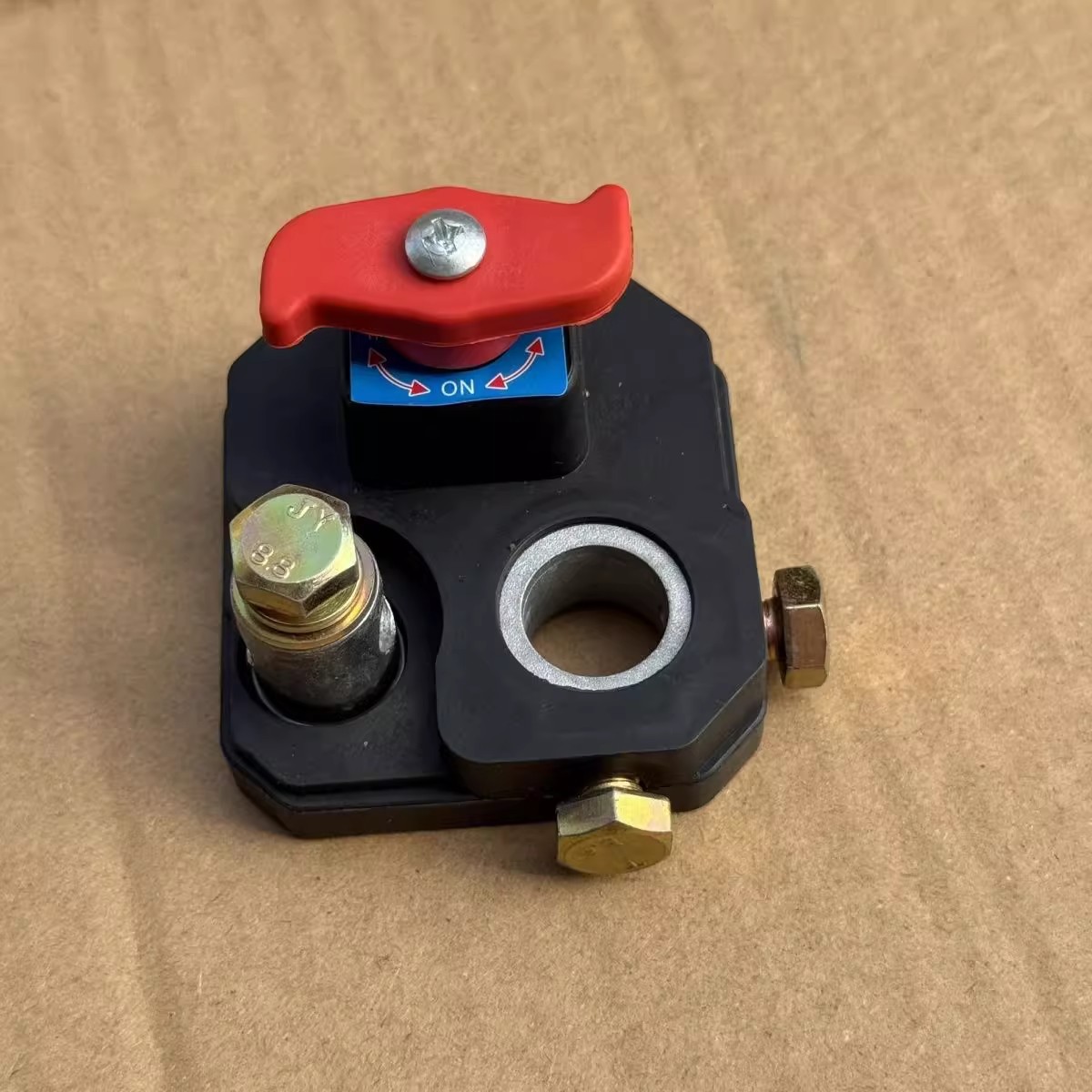 New Car 12V24V Universal Thickeneded Battery Power-Off Switch Power Supply Main Switch Knife Clip to Prevent Leakage