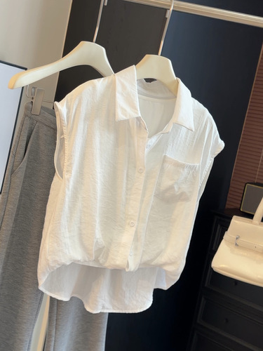 Korean fake two-piece Feifei short-sleeved shirt for women's summer 2026 new style fashionable, age-reducing and super hot shirt top