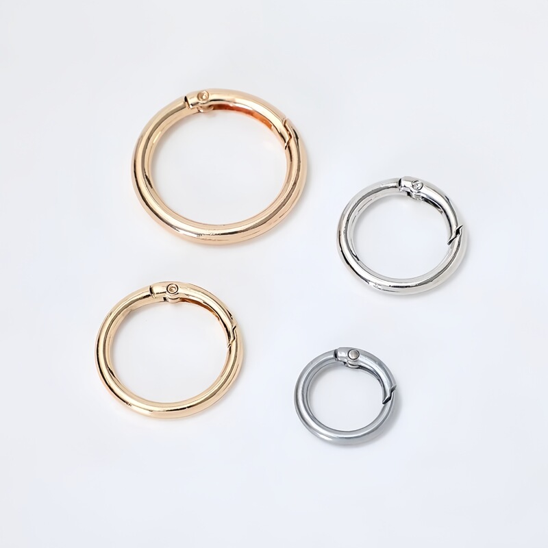 メーカー在庫卸売カラーペイント金属スプリングリングオープンキーホルダーバッグバックルハードウェアアクセサリー|undefined