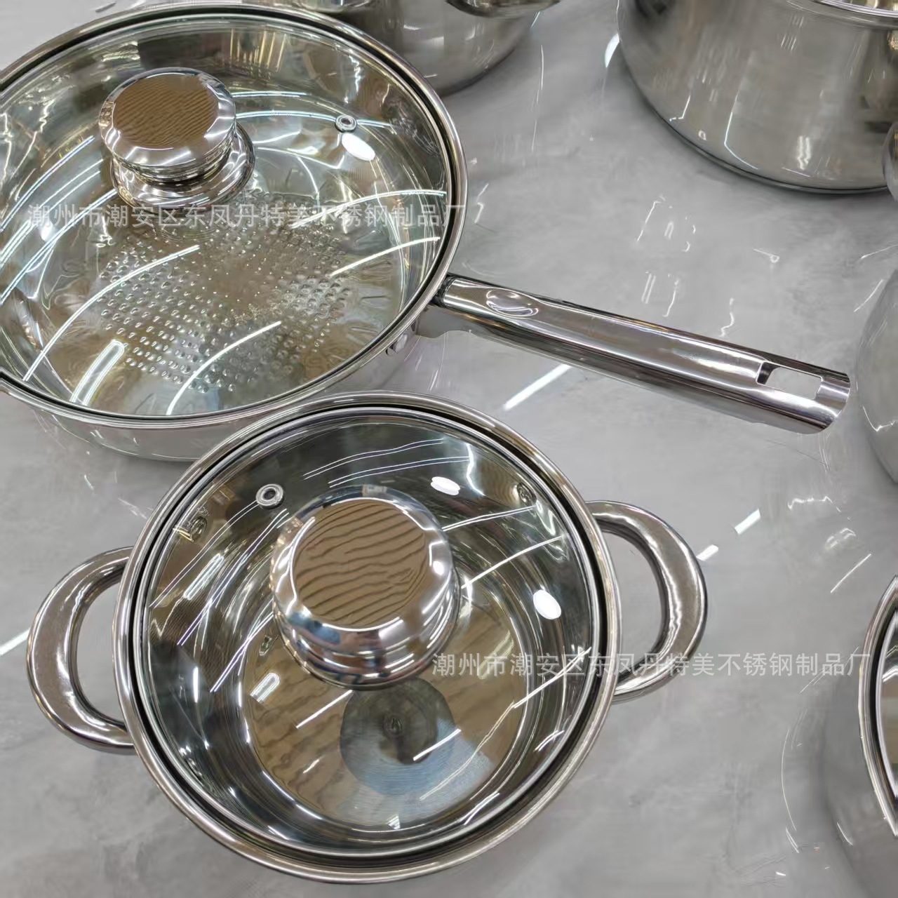 Juego de Ollas de Cocina de Acero Inoxidable de 15 Piezas con Fondo de 5 Capas Sin Recubrimiento para Cocina