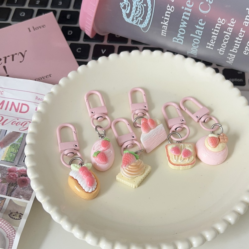 Cartoon Cute Realistic Strawberry Egg-Flavored Cake Fun Food Toy Keychain Creative Dessert Bag Pendant Accessory
