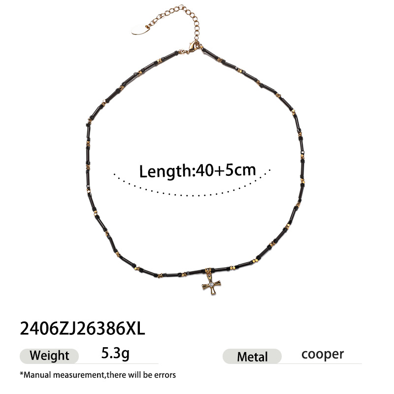 Europa y América de moda exquisita colgante de ágata negro cadena de clavícula simple collar de cruz versátil nuevo collar de suéter otoño invierno