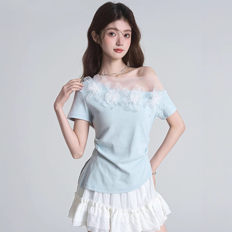 2025 New Summer Korean Style Sweet Style Stereo Flower Lace Stitching Slant Collar Short-Sleeved Short T-Shirt Tops for Women