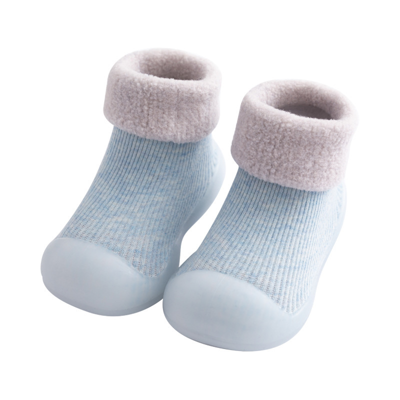 Otoño y invierno para bebés zapatos para niños con suela suave antideslizante para el hogar zapatos de interior impermeables calcetines de piso para bebés