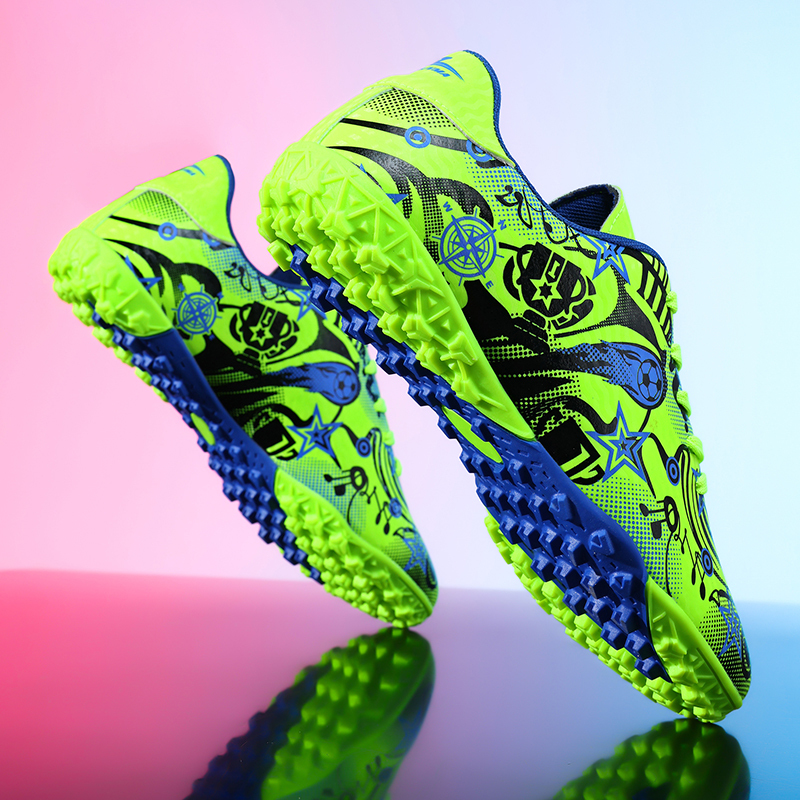 Children's Soccer Shoes for Boys and Girls, New Model for Elementary School Students, with Anti-Slip Studs, Long Spike Shoes, Falcon