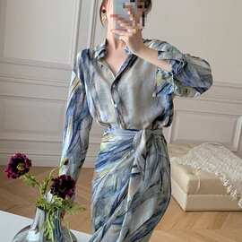 花纹早秋梵高色调通勤法式衬衫半裙薄款套装女早秋