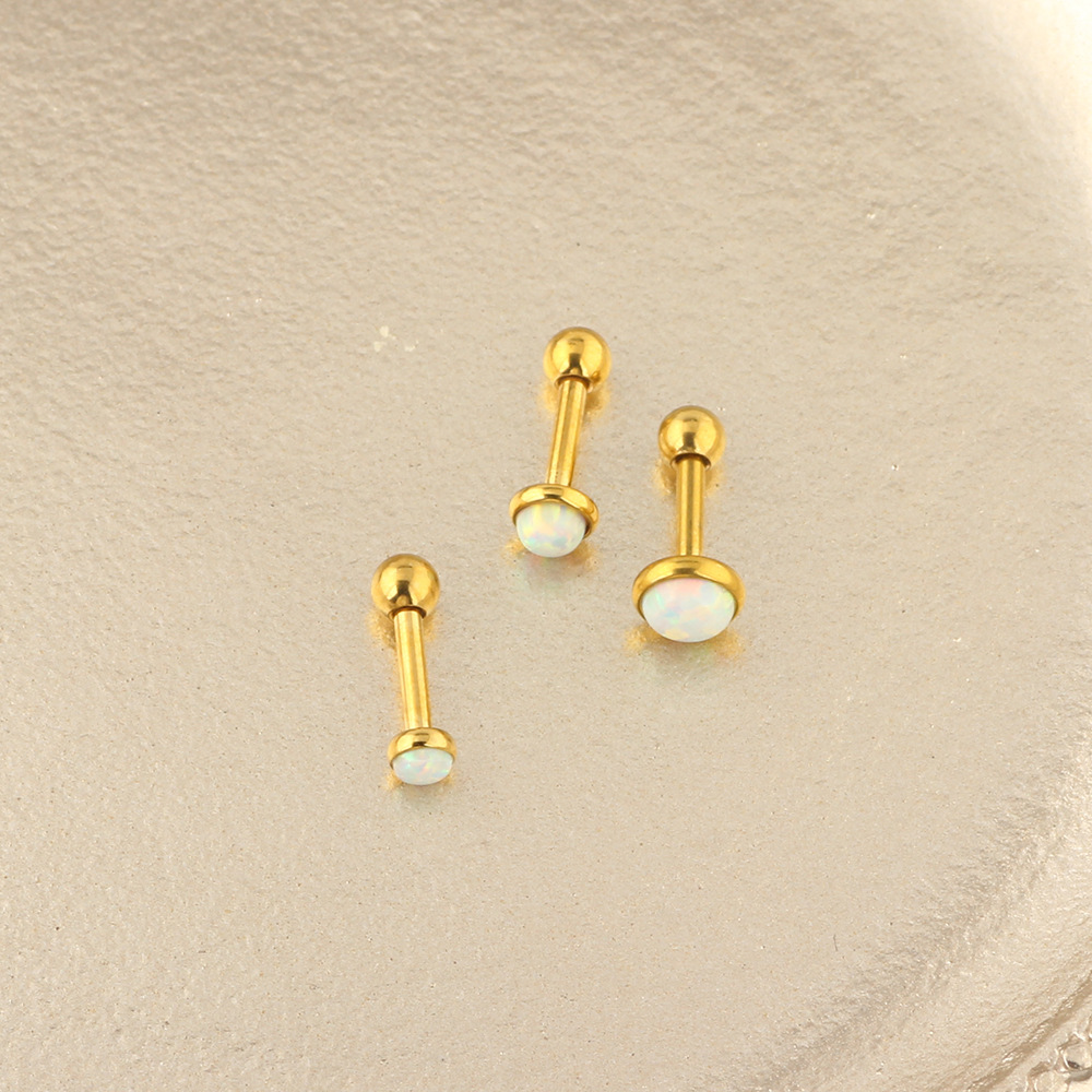 Pointed titanium steel lip stud product view