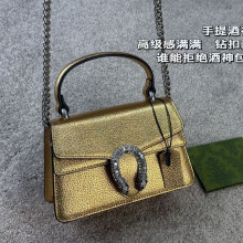 W͹^Ů¿СOӋбμС朗l