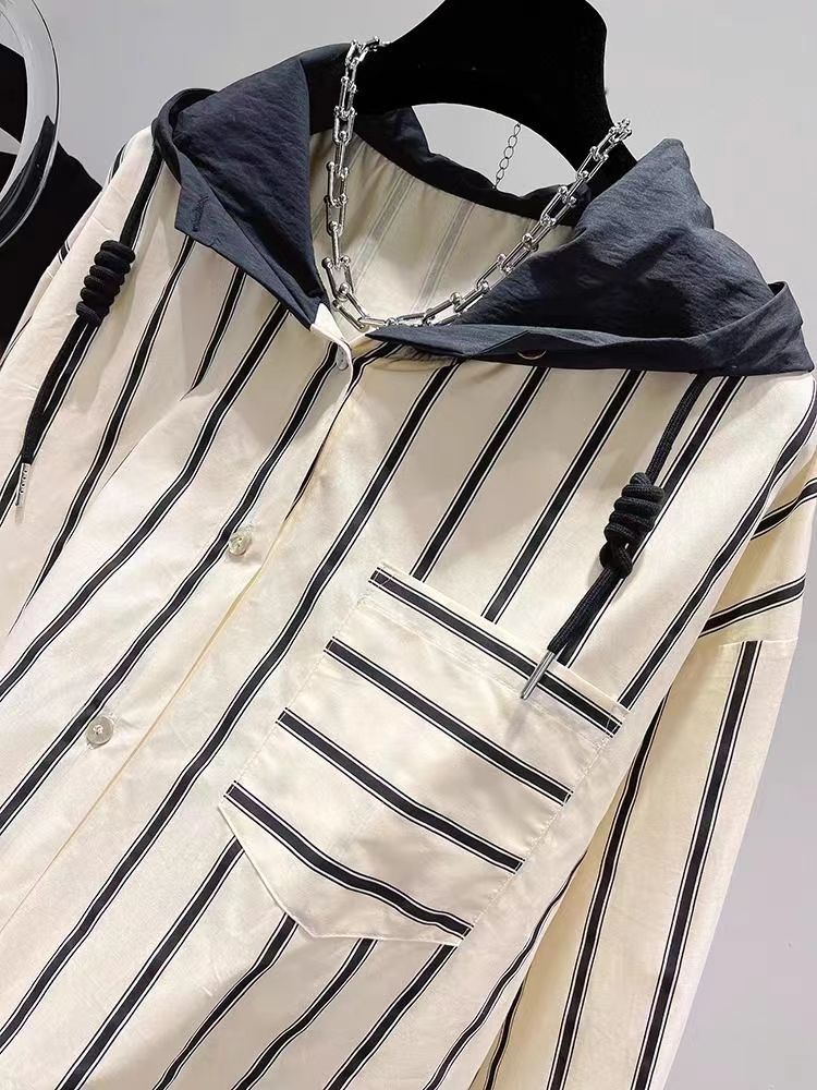 Women's Long-Sleeve Striped Hoodie Image 4