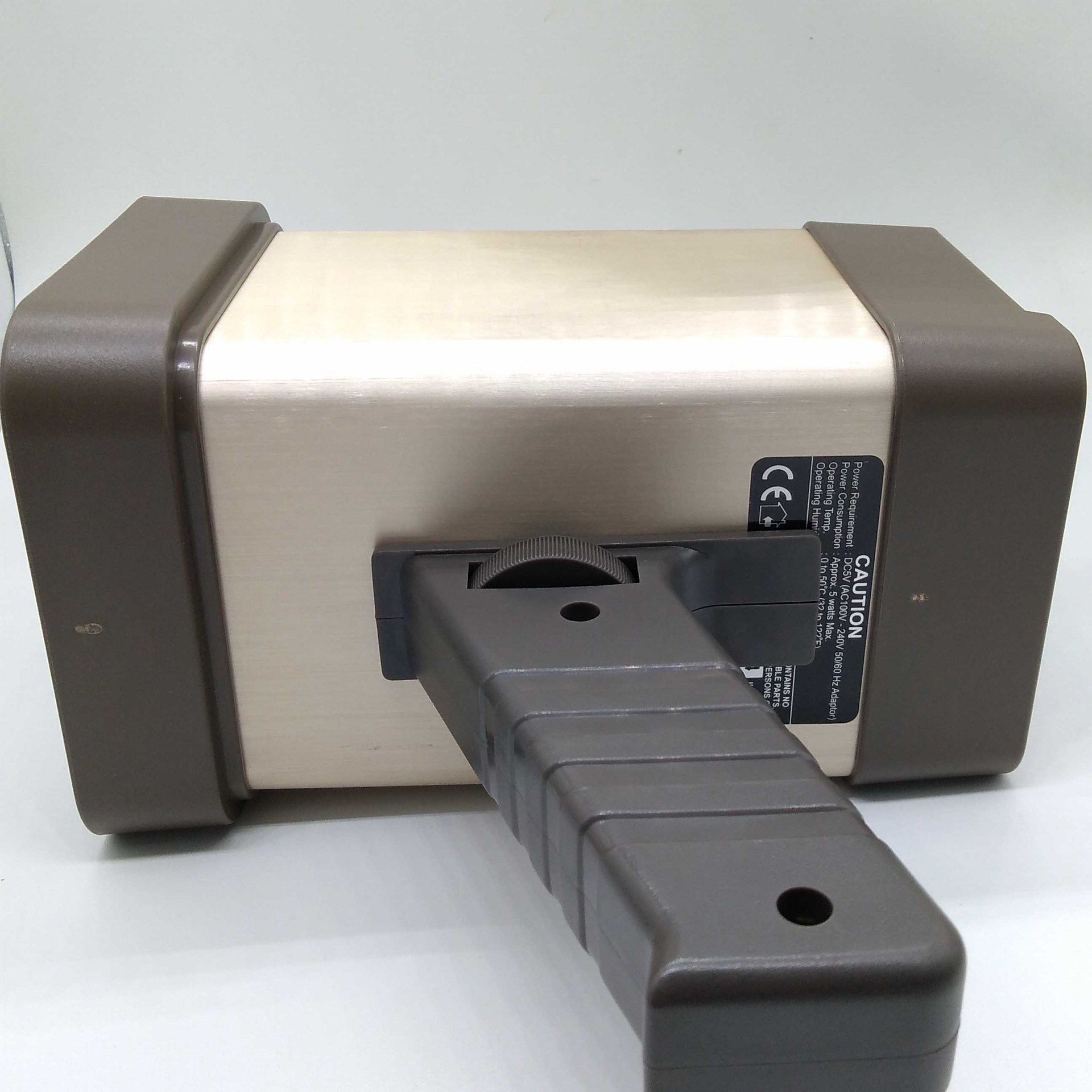 台湾SAGA 台益DS-9000闪频测速仪