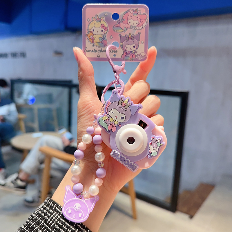 2026年新作正規品サンリオクロミぬいぐるみキーホルダー女性向け可愛いハローキティぬいぐるみカメラ小物