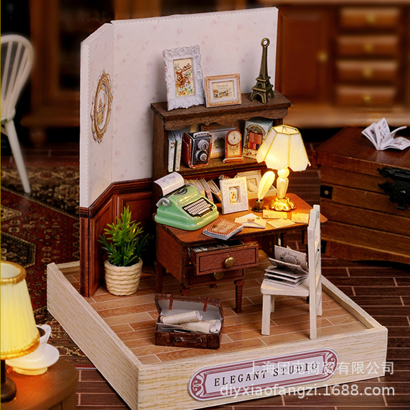 Zhiquwu DIY Cabin, Happy Pavilion, Handmade Crafts, Miniature Scenes, Creative Gifts for Girls