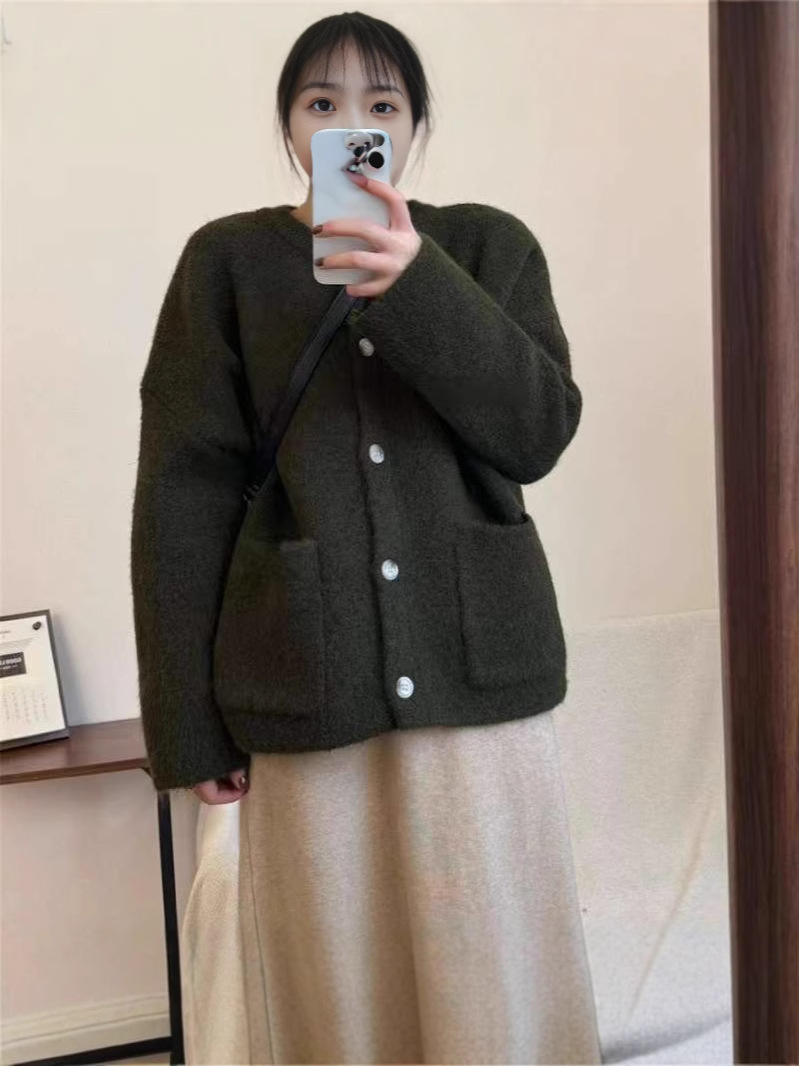 24 invierno Puyuan coreano de alta calidad suéter de cuello redondo para mujeres 2024 nuevo otoño y invierno