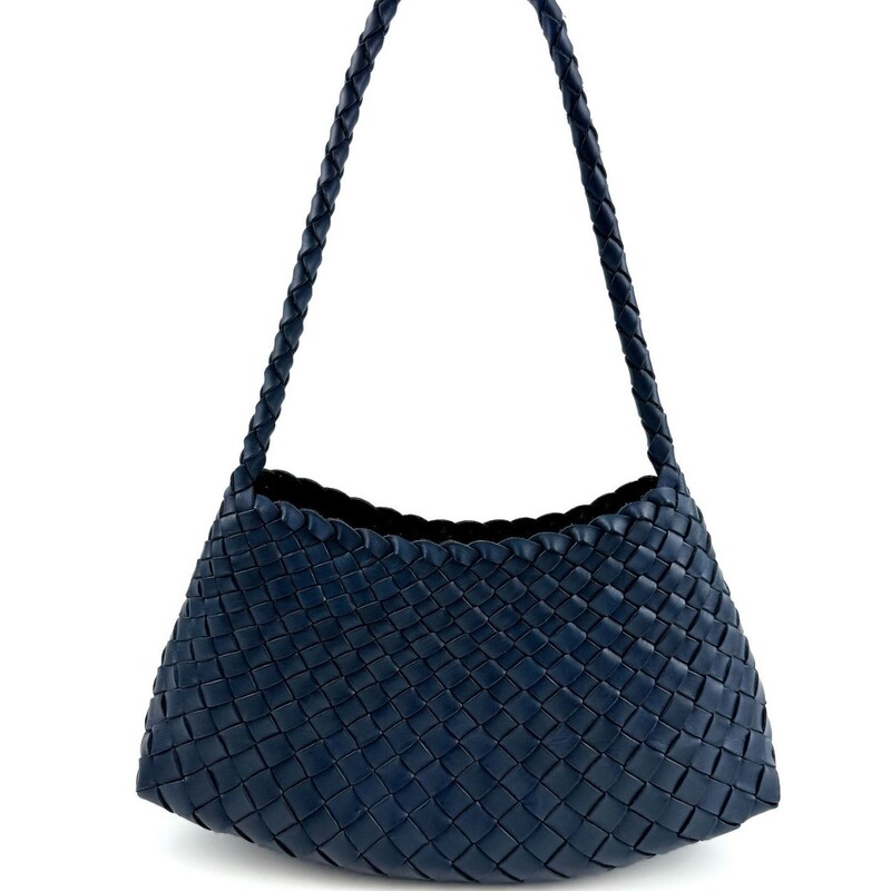 Dragon Diffusion French Braided Vegetable Basket Bag Imported First-Layer Cowhide Small Handbag Boat Bag Dragon Diffusion French Braided Vegetable Basket Bag Imported First-Layer Cowhide Small Handbag Boat Bag