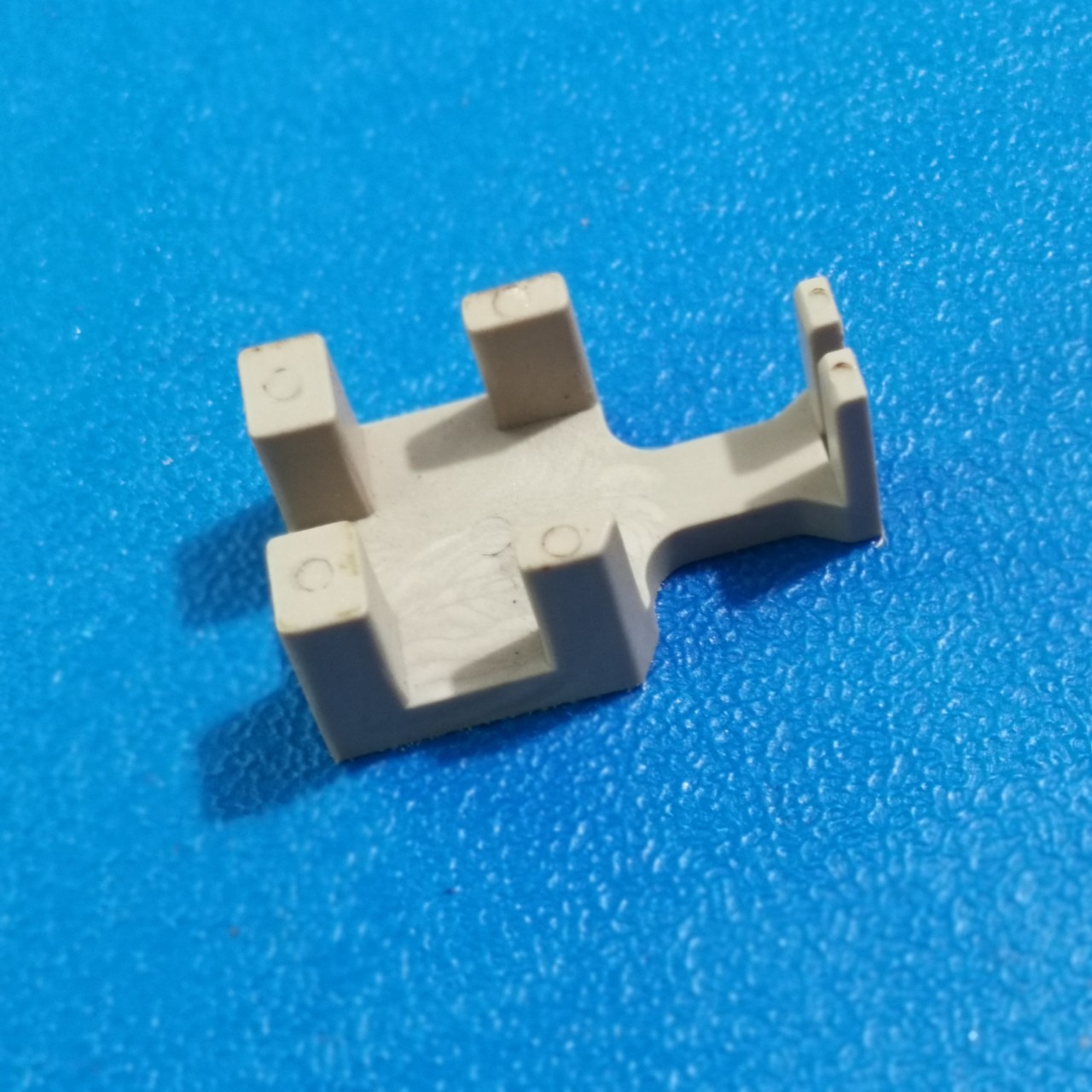 路虎极光2.0捷豹福特2.0T沃尔沃曲轴位置传感器定位正时专用工具