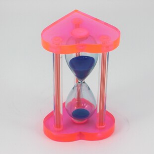 Drop-resistant love hourglass timer ornaments advanced sense crafts small ornaments Valentine's Day gift ornaments quicksand bottle