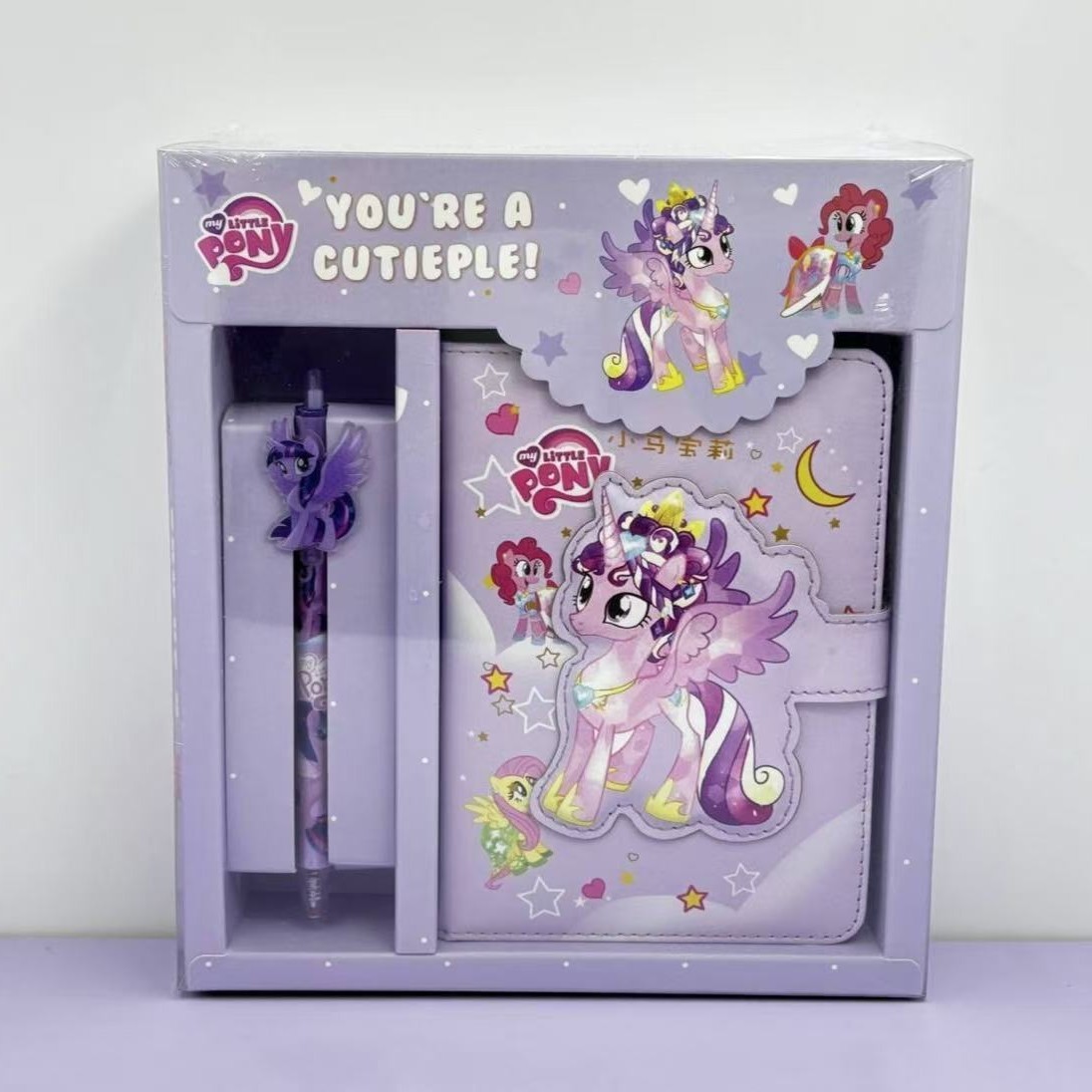 Sanrio PU cuaderno de mano estudiantes LABUBU comercio exterior artesanal en el viento conjunto de cajas de regalo de chicas del 1 de junio