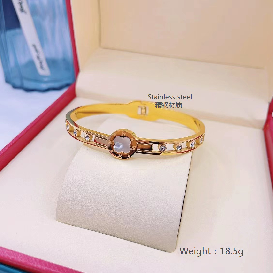 En stock fábrica directa Transfronteriza Popular electrochapado 18K pulsera de acero de titanio femenina personalidad no se desvanece moda nicho moda