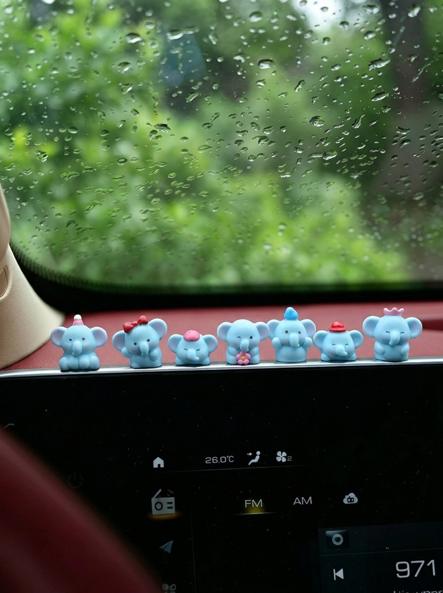 2026 New Cute and Interesting Blue Elephant Car Ornament Cartoon Creative Interior Center Console Decoration