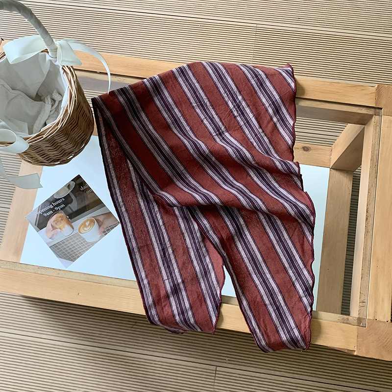 Rayas horizontales rojas