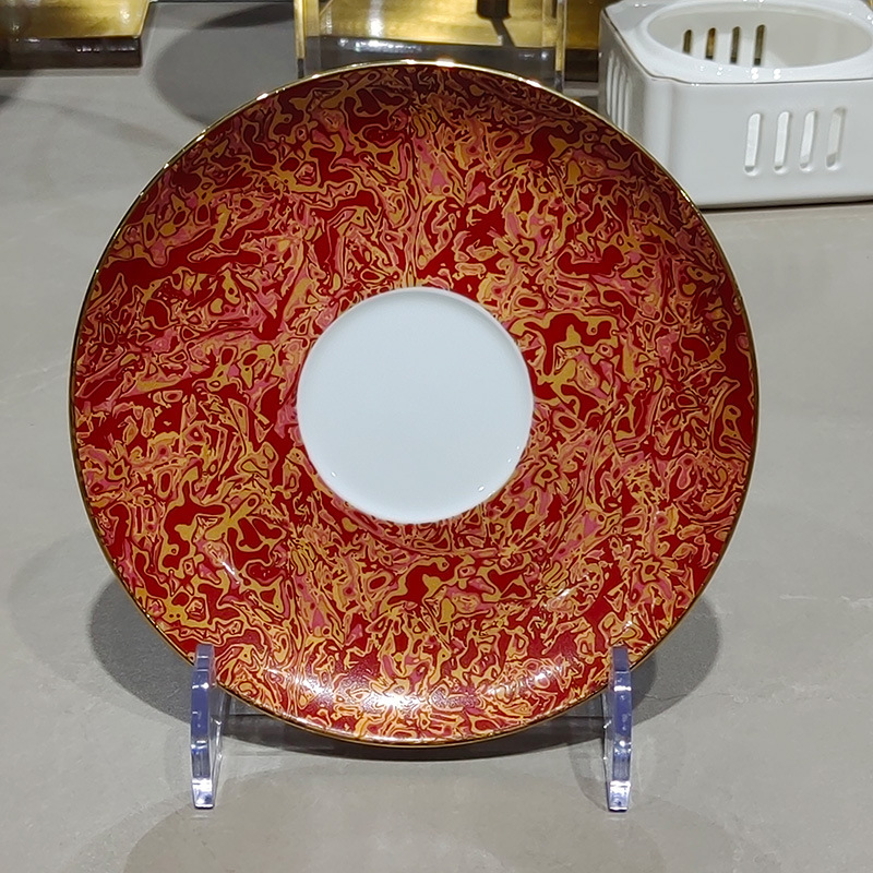 ホテルクラブ高級ボーンチャイナ食器セット金縁満堂紅お祝い宴会誕生日皿セット|undefined
