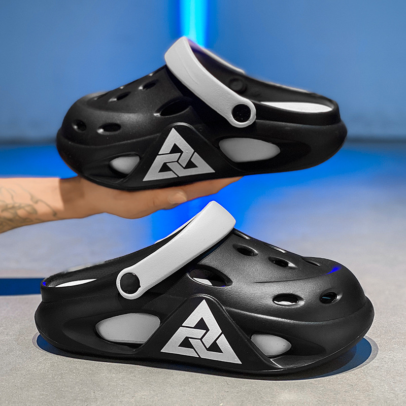 Semisensible fondo grueso nuevo tipo de playa zapatillas de calzado pisar zapatos agujeros de verano al por mayor antideslizante bolsa de mierda dos usar