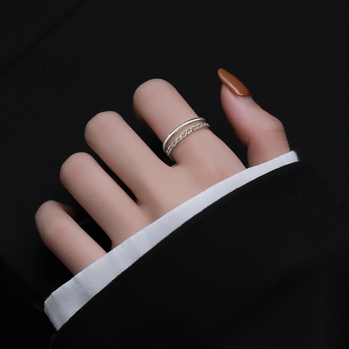 Minimalist Double Layer Plain Band Ring for Women, Korean Style, Cool and Calm Aesthetic, Geometric Finger Ring with Open Adjustment, Trendy
